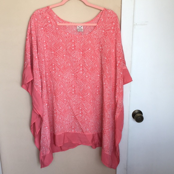 Coral Kimono Style Top - Picture 3 of 8